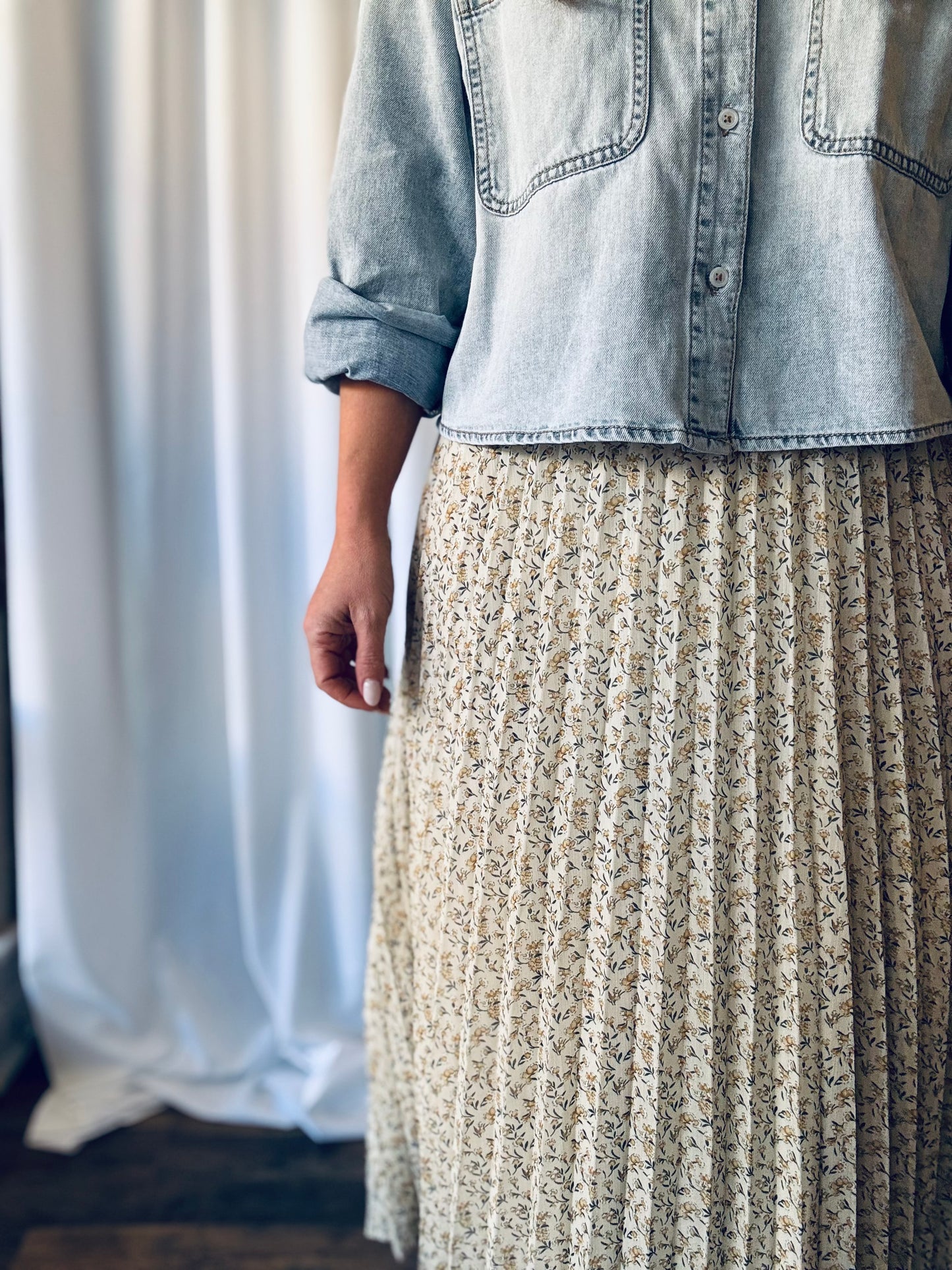 Viola Pleated Midi Skirt