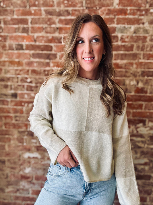Ellie Pullover