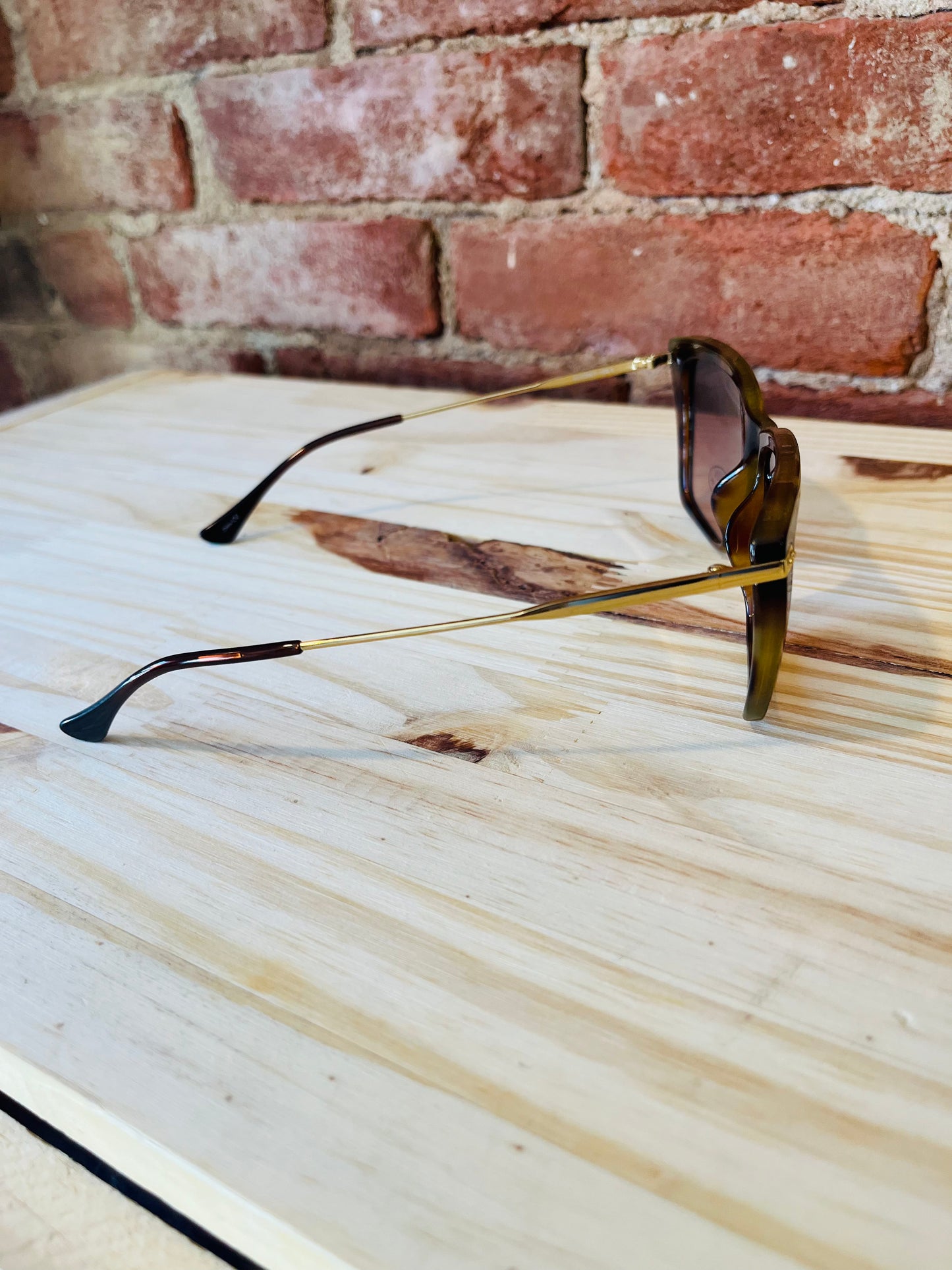 Freyrs Audrey Sunglasses