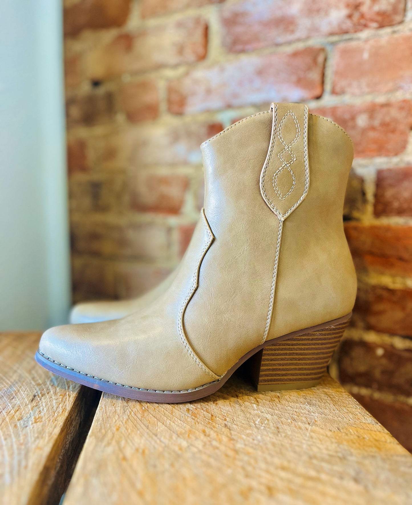 The Edda Bootie