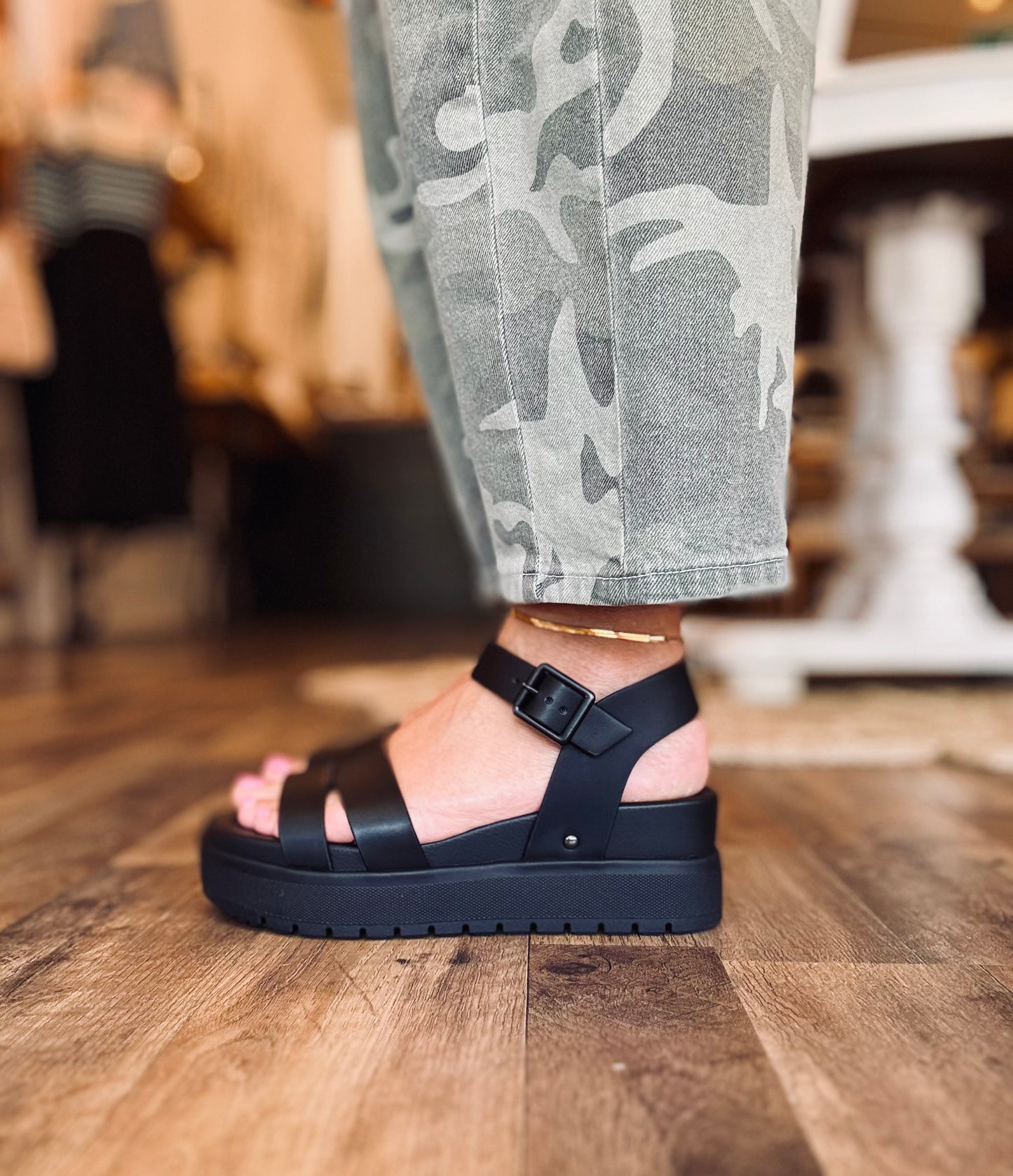 Maya Platform Sandal