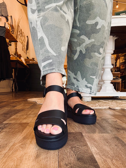 Maya Platform Sandal
