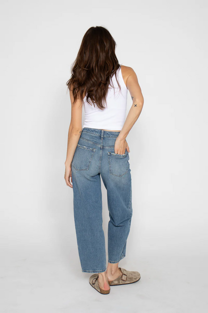 Harlow Barrel Jean