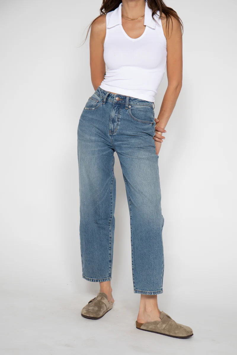 Harlow Barrel Jean